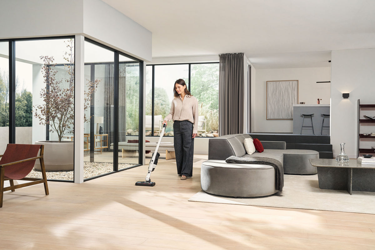Miele Triflex HX3 Cordless Stick Vacuum bag or filter access