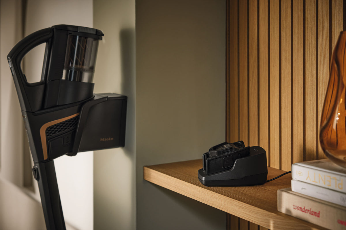 Miele HX-LA Lithium-Ion Battery for TriFlex HX1, HX1 Facelift, and HX2 Cordless Vacuums packaging or contents