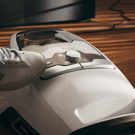 Miele Blizzard CX1 — Vortex Technology cyclone