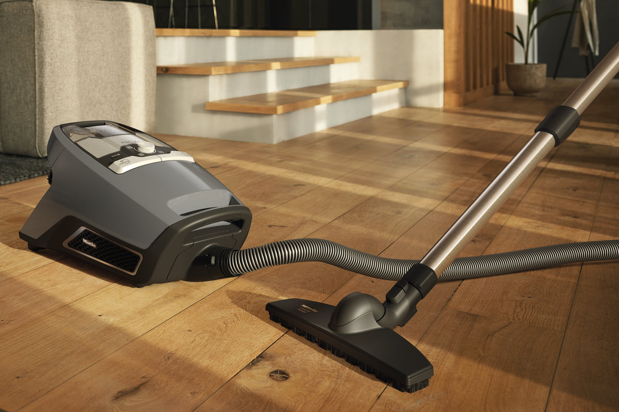 Miele Blizzard CX1 Pure Suction Graphite Grey — accessory storage