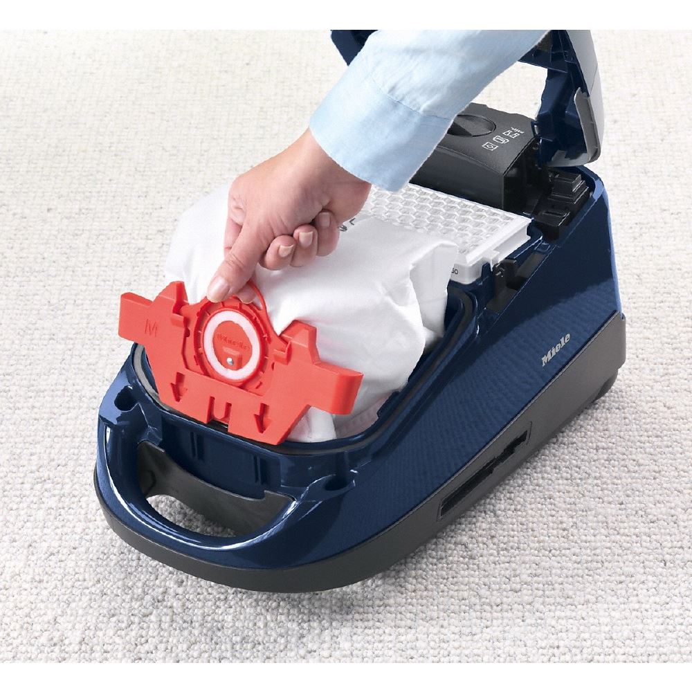 Miele XL-Pack AirClean 3D FJM Dustbags: 8 Bags + 4 Filters - Avon Vacuums