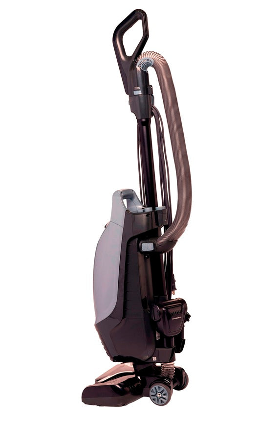 Titan T3600 vacuum — opposite side view